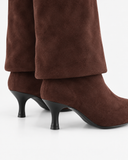 Francesca brown boots, close-up of the wide folded cuffs and heels.