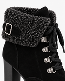 Romina black boots, close-up of the folded cuff and heel.